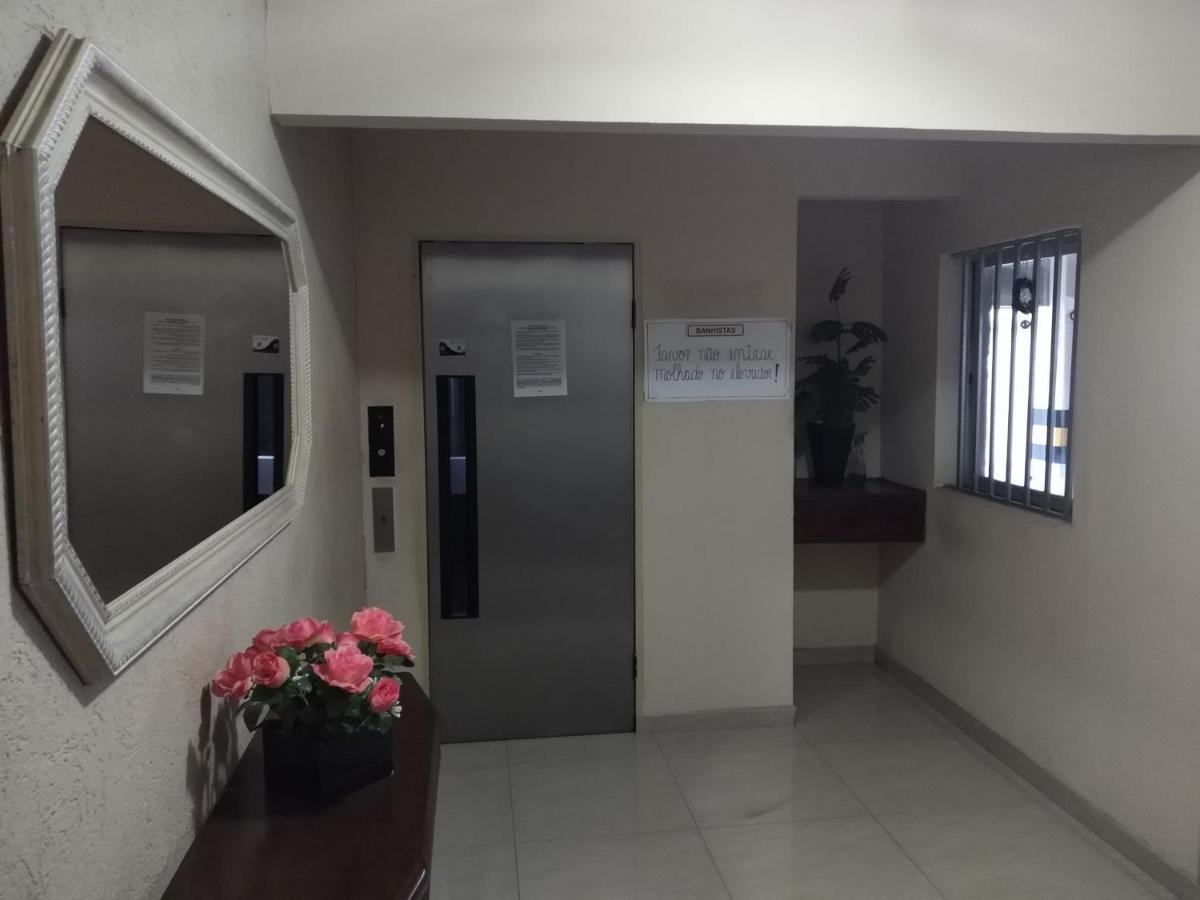 Suíte com Cozinha independente em Apartamento Cabo Frio Exterior foto
