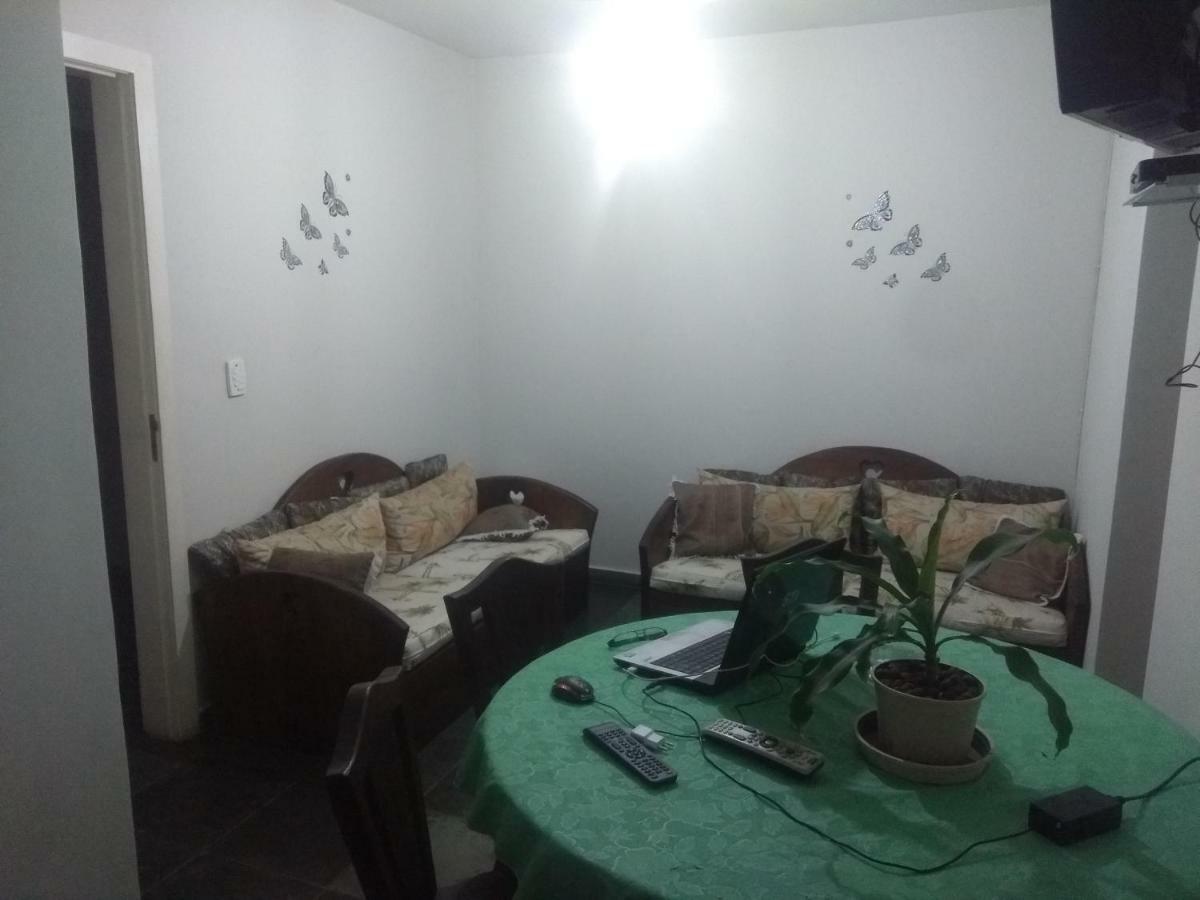 Suíte com Cozinha independente em Apartamento Cabo Frio Exterior foto